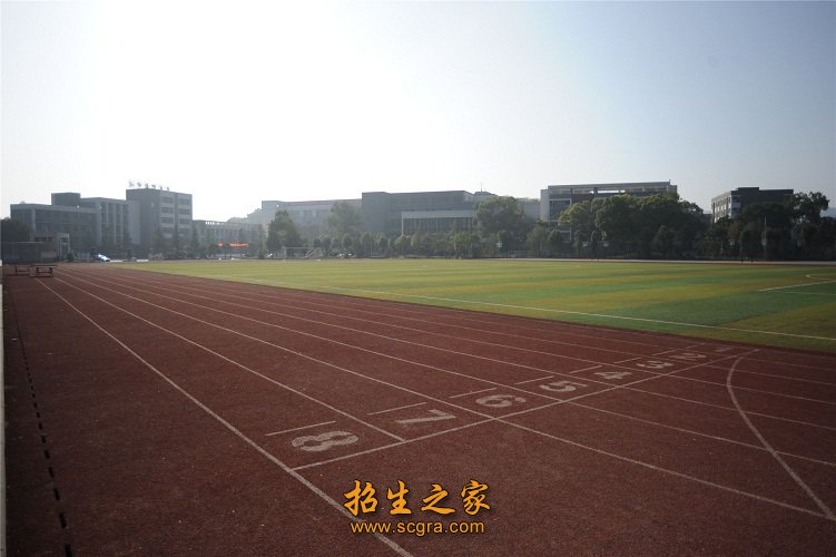 学校操场