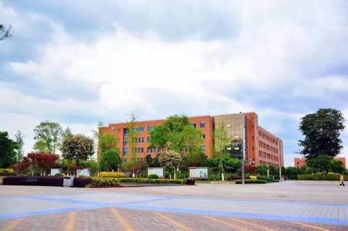 四川铁路学校就业率高吗