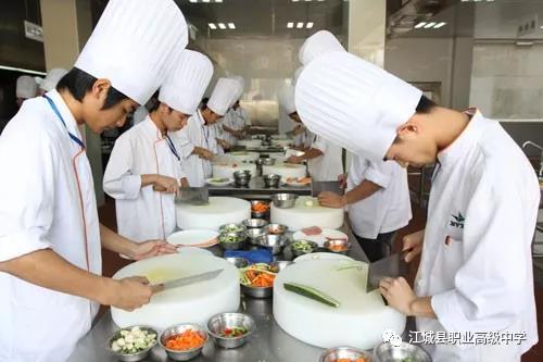 江城县职业高级中学江城县职业高级中学中餐烹饪与营养膳食专业招生